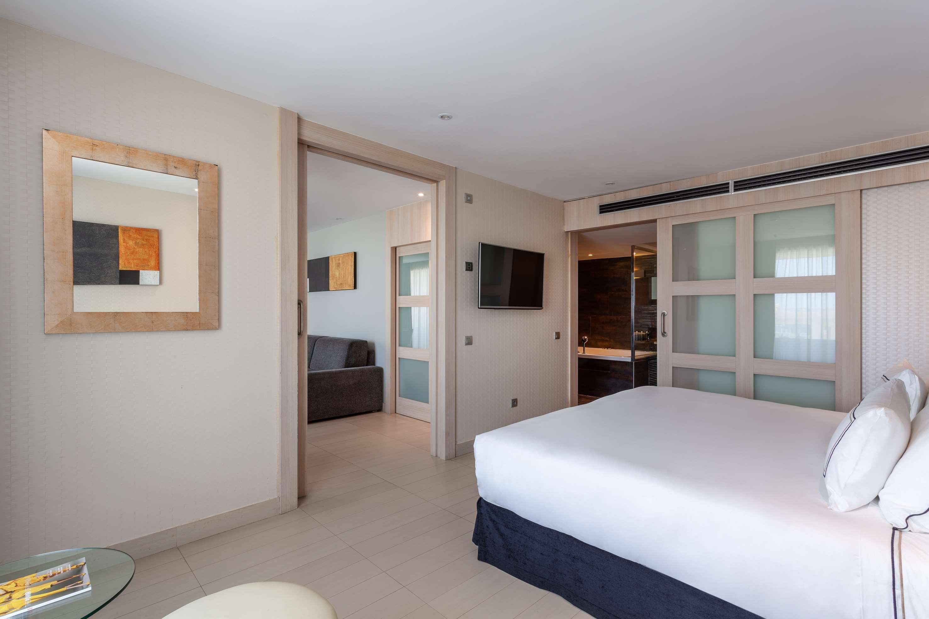 The Level At Melia Sevilla Zewnętrze zdjęcie