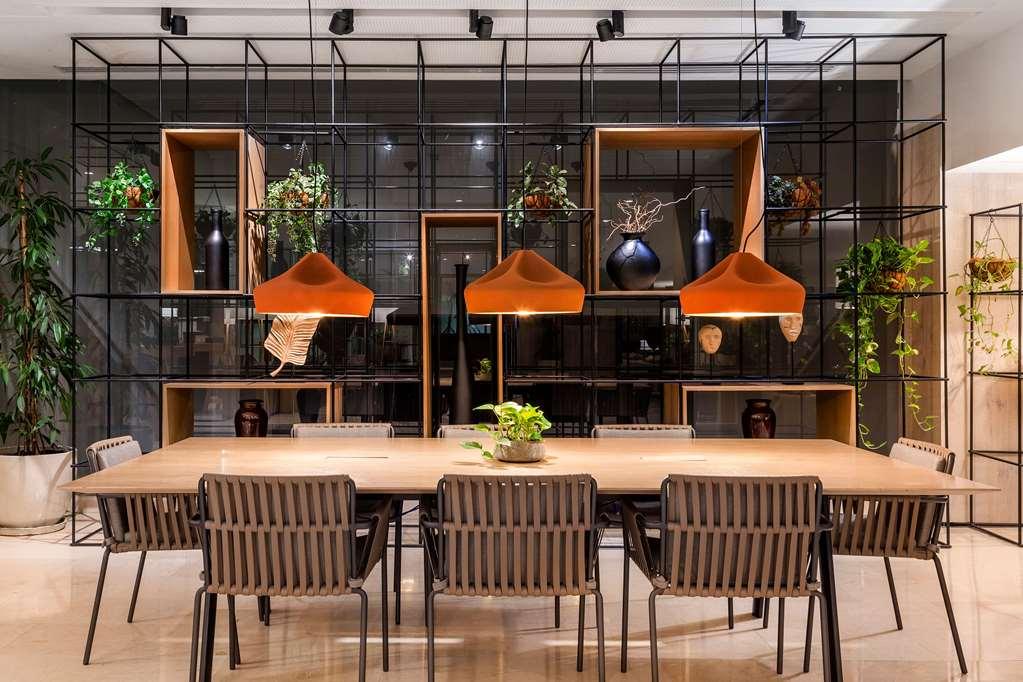 The Level At Melia Sevilla Zewnętrze zdjęcie